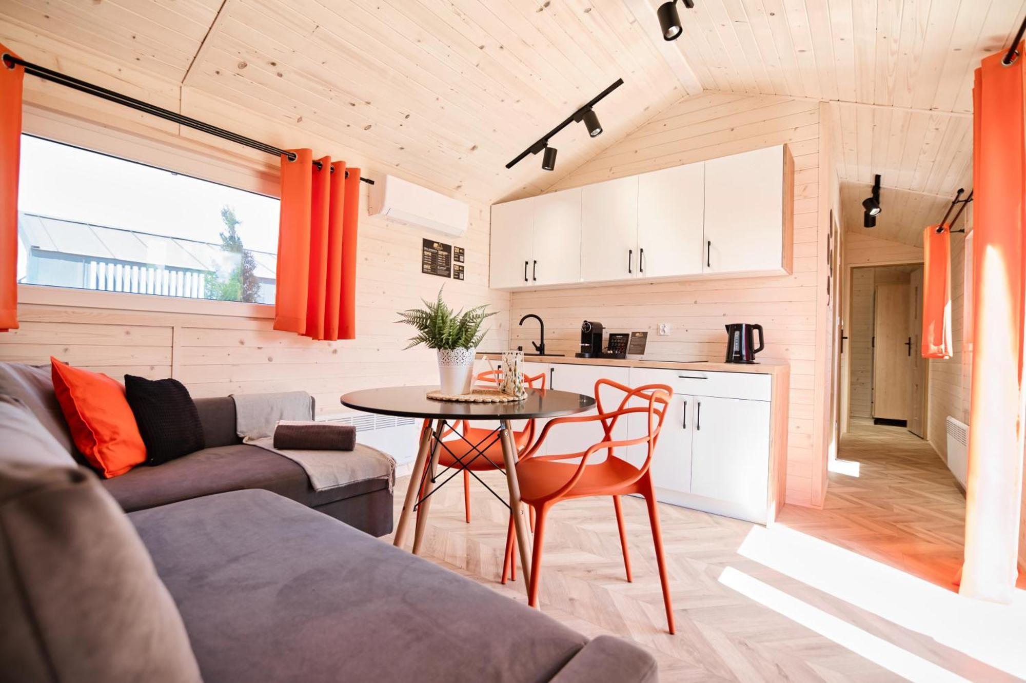 Holiday Park Zator Resort & Spa Екстериор снимка