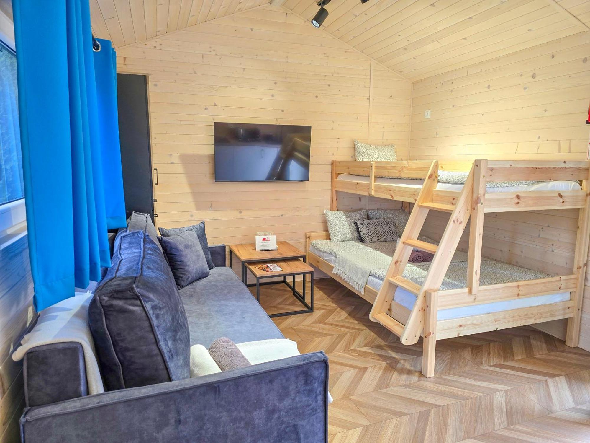 Holiday Park Zator Resort & Spa Екстериор снимка