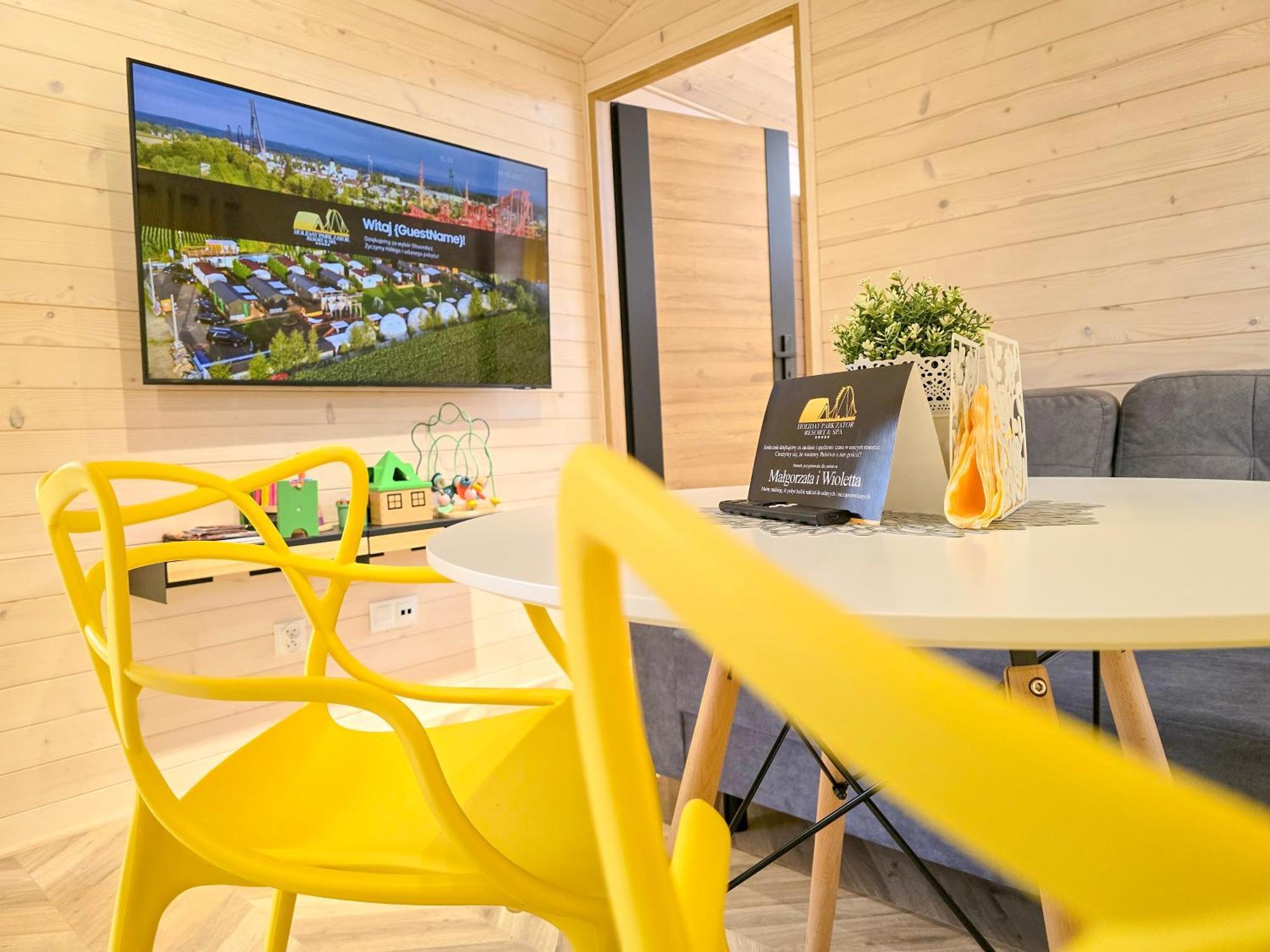 Holiday Park Zator Resort & Spa Екстериор снимка