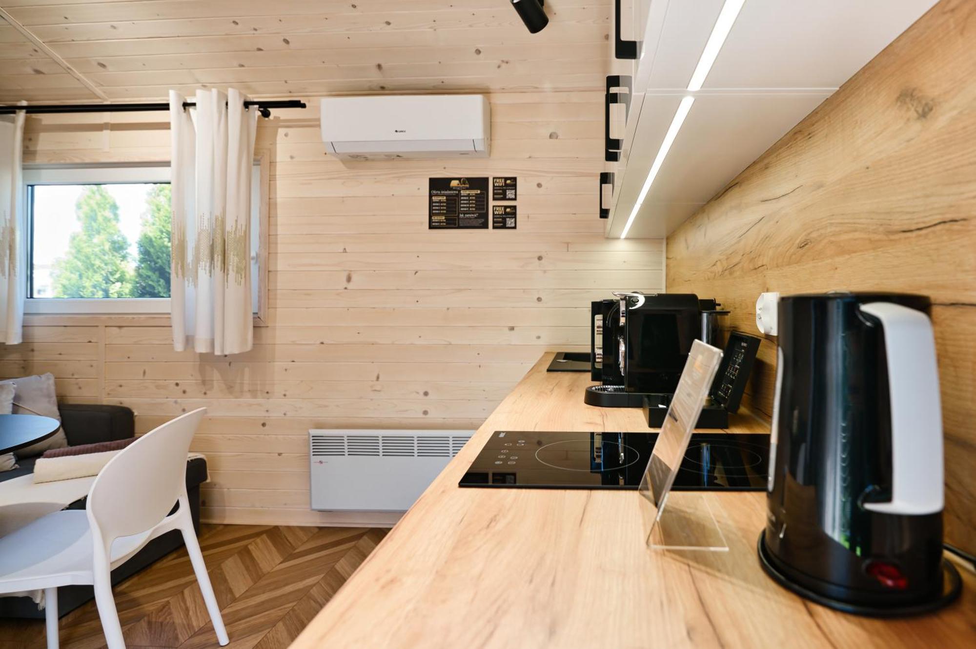 Holiday Park Zator Resort & Spa Екстериор снимка